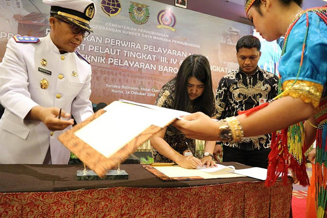 MoU Penerimaan Taruna/i dengan Poltekpel Barombong